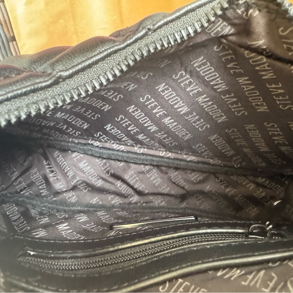 STEVE MADDEN BTAMELA QUILTED CROSSBODY BAG  NWOT - Picture 8 of 16